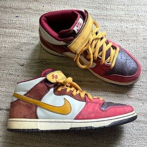NIKE SB Vapor deep maroon Peter Moore design 2007